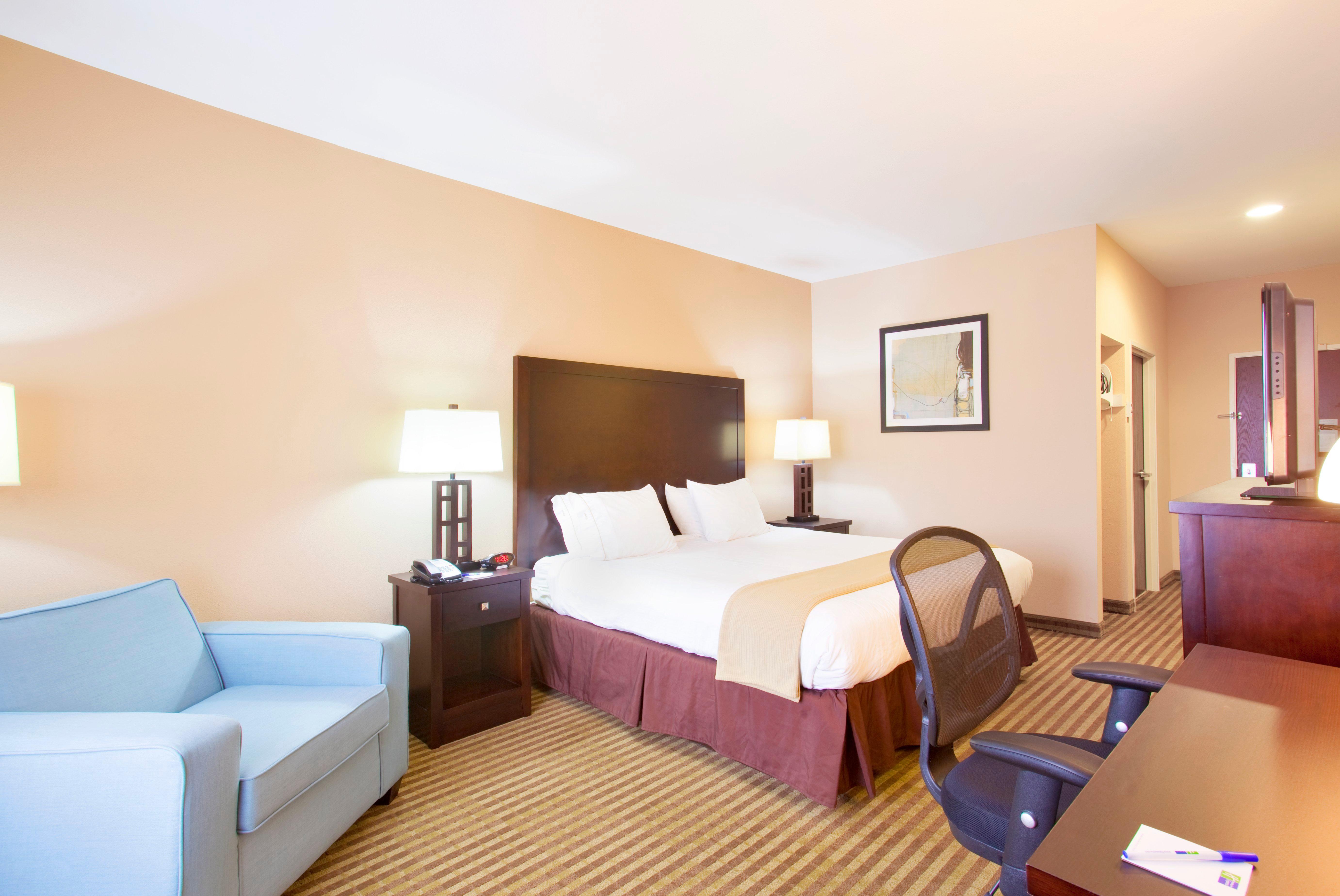 Pike Inn Le Roy - Bloomington Southeast Area Номер фото
